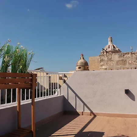 Homestay Xv - Rabat, Malta *
